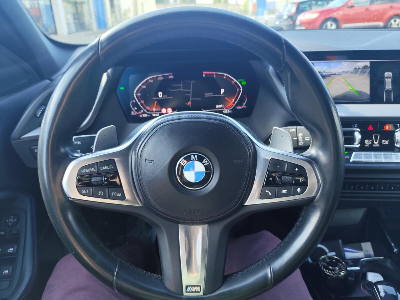 Bmw 118 118d 5p. Msport