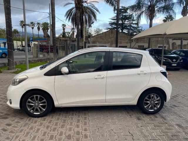 TOYOTA Yaris 1.0 5 porte Active