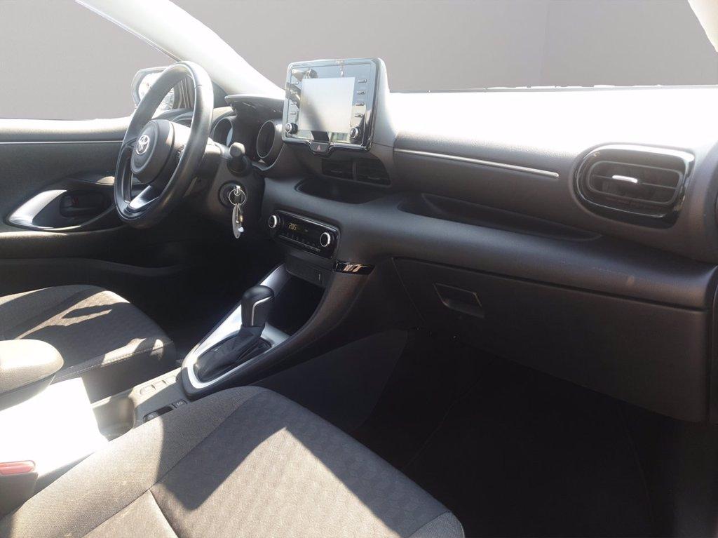 TOYOTA Yaris 1.5h trend del 2021