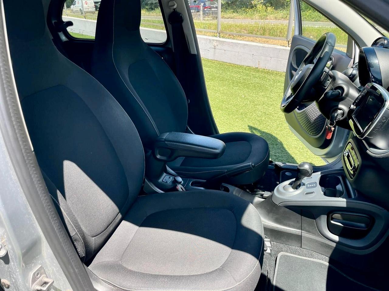 Smart ForFour 90 0.9 Turbo twinamic Brabus Style