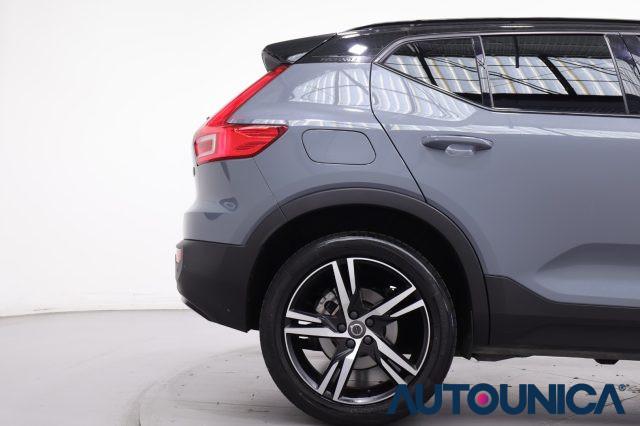 VOLVO XC40 T5 RECHARGE PLUG-IN HYBRID R-DESIGN