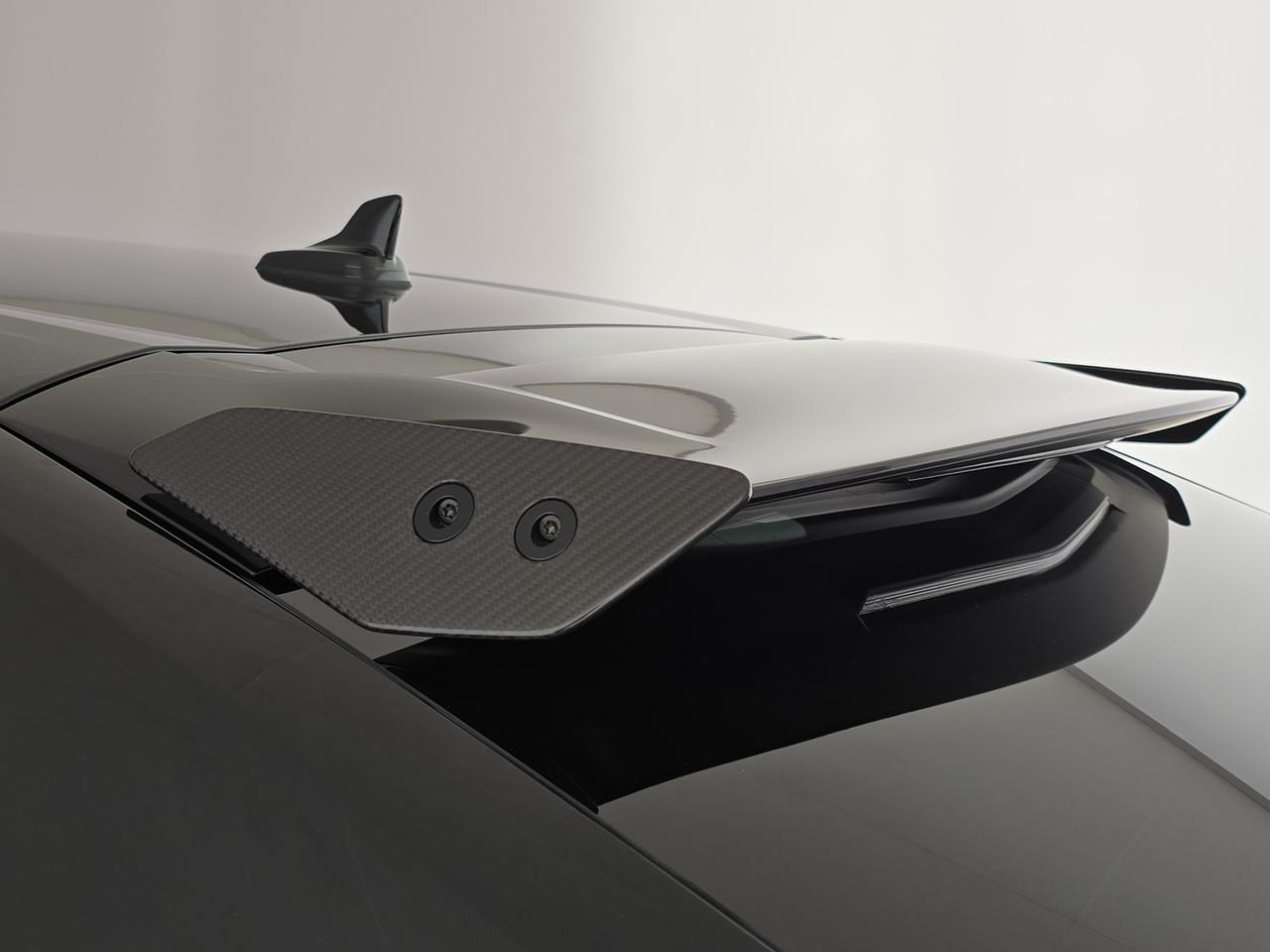 4.0 v8 Performante - Carbon Pack completo