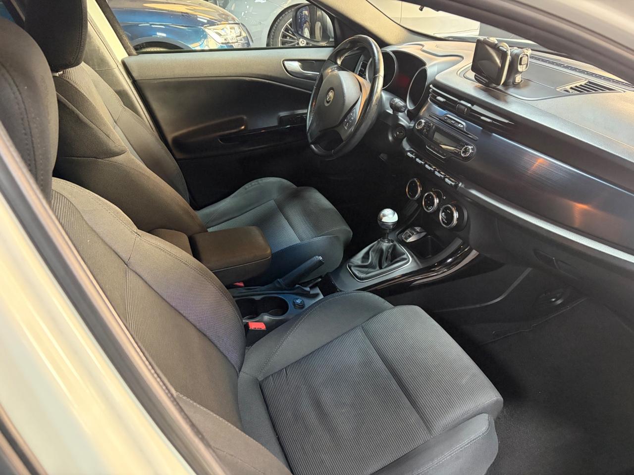 Alfa Romeo Giulietta 1.6 JTDm-2 105 CV Progression