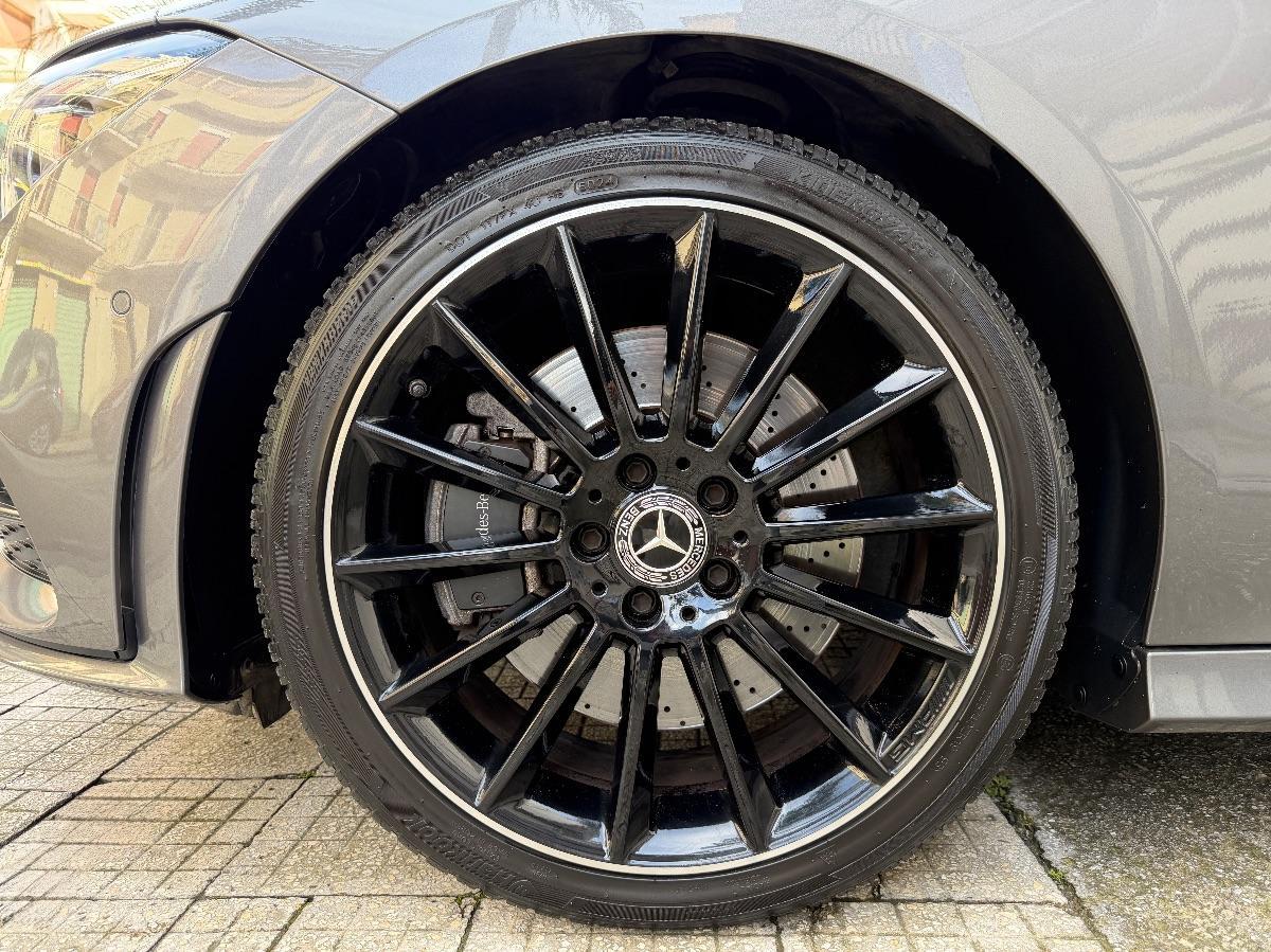 Mercedes CLA 250 Premium AMG Night Edition 224CV