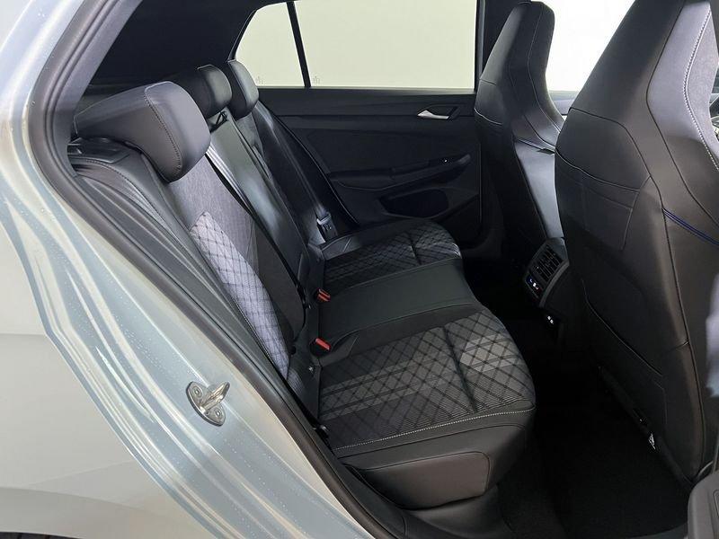 Volkswagen Golf Golf 1.5 etsi R-Line Plus 150cv dsg