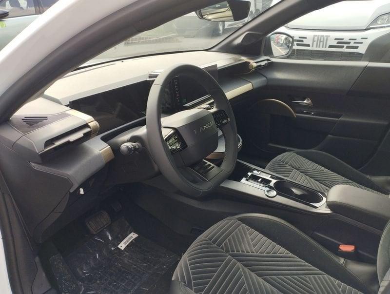 Lancia Ypsilon Hybrid e-DCT LX