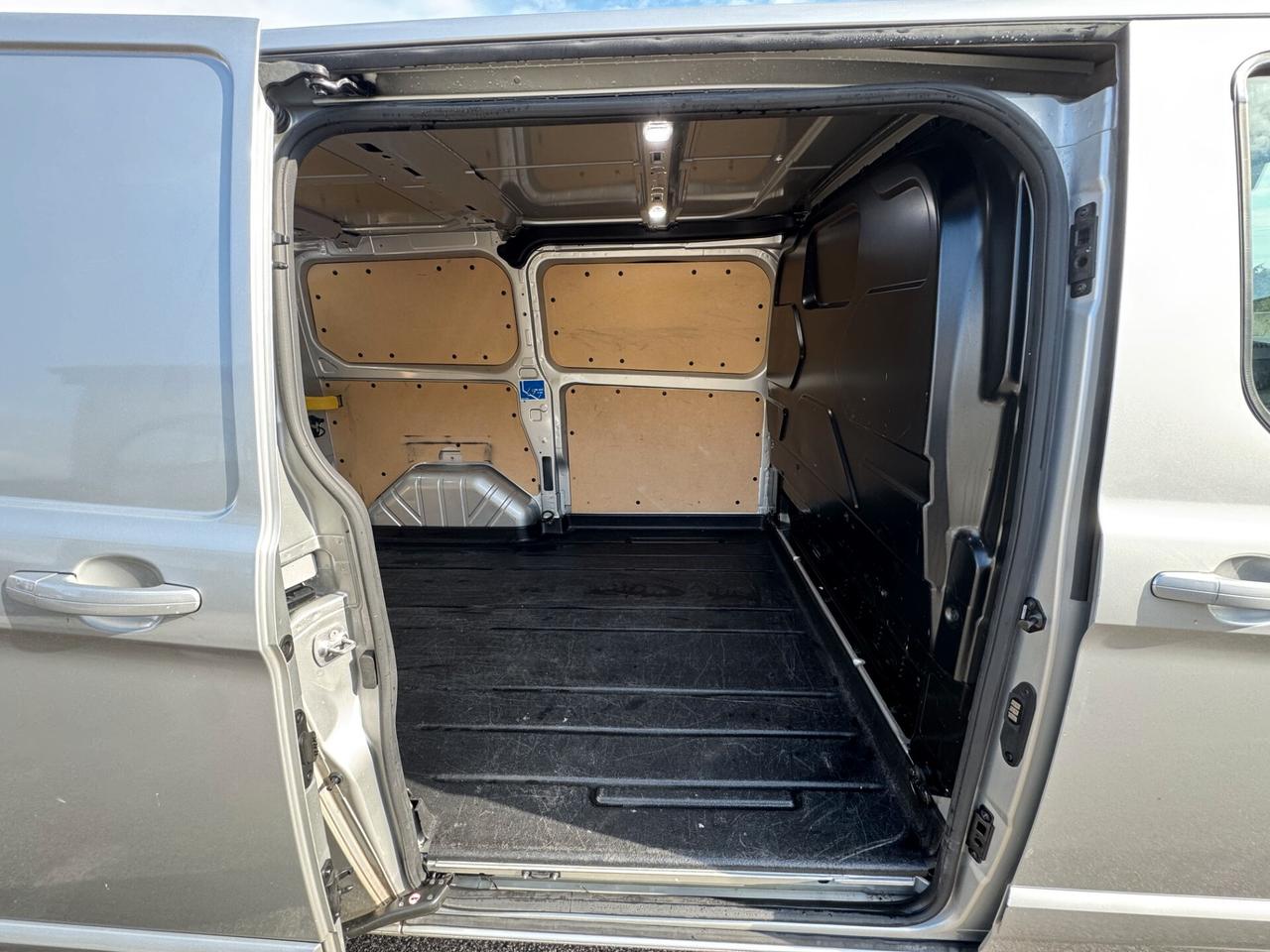 Ford Transit Custom Van 2.0 MHVE 130CV L1 H1 Trend