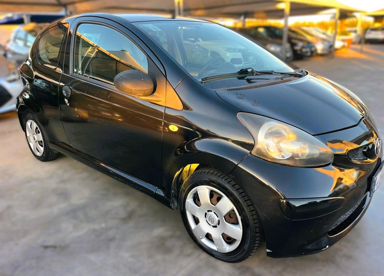 Toyota Aygo 1.0 12V VVT-i 3 porte