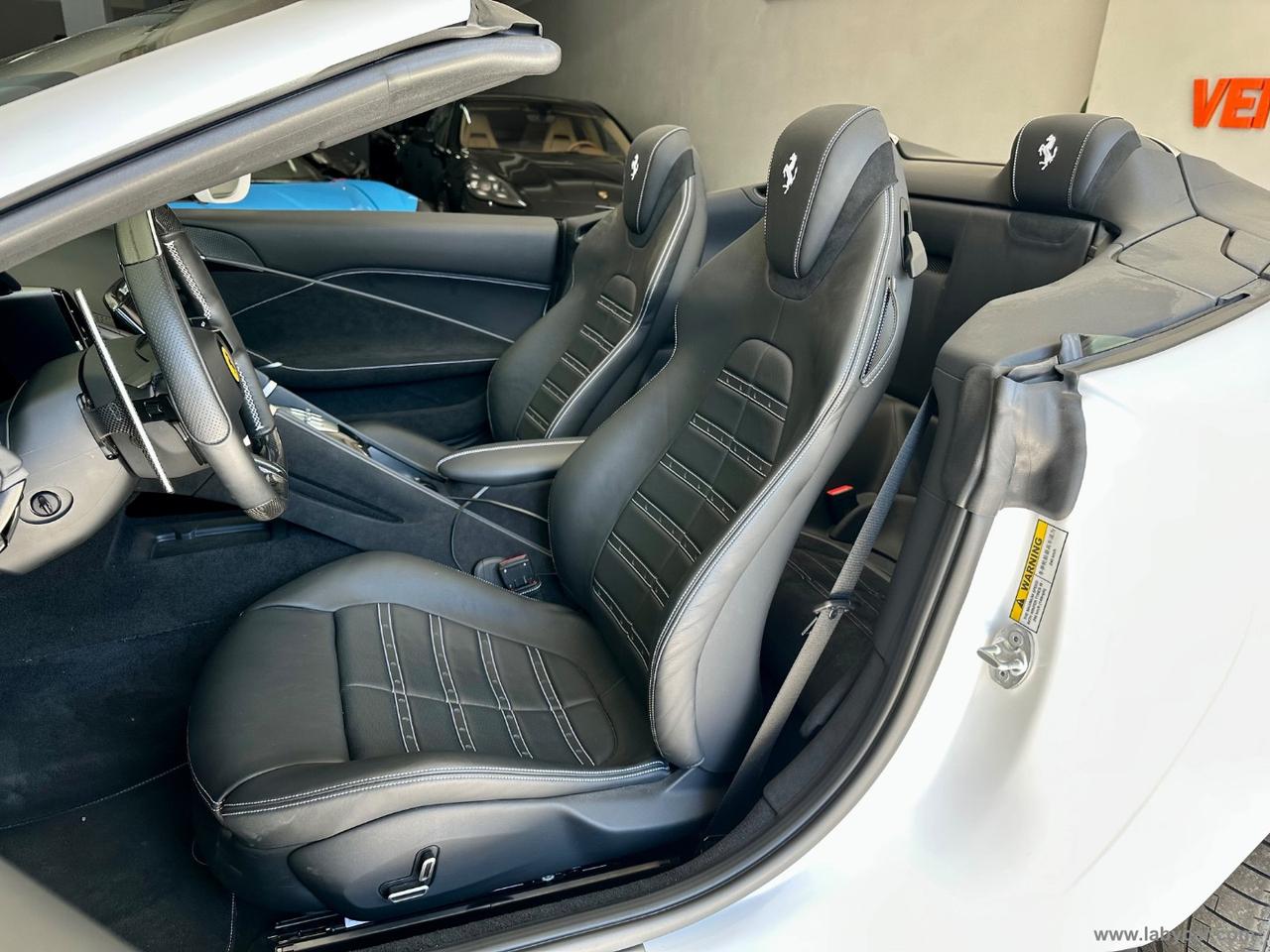 FERRARI Roma Spider CERTIFICATA