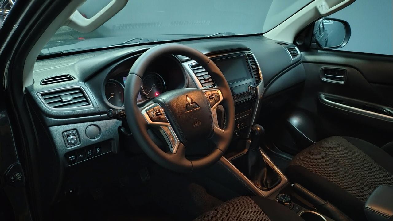 Mitsubishi L200 2.3 D Double Cab 4x4