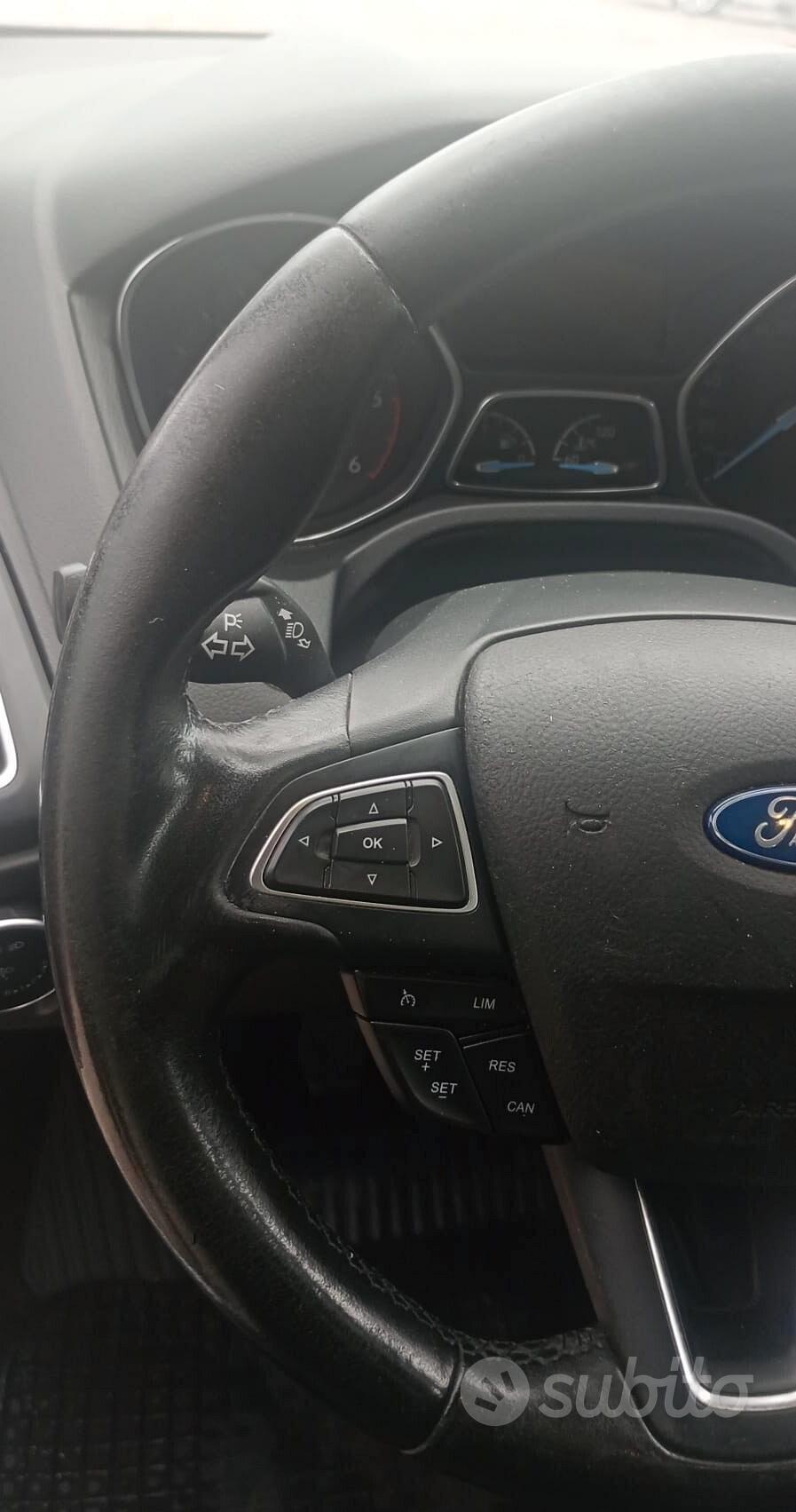 Ford Focus 1.5 TDCi 120 CV Start&Stop Powershift SW Titanium