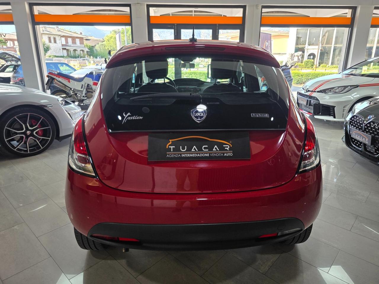 Lancia Ypsilon Silver 1.0 HYBRID #11884