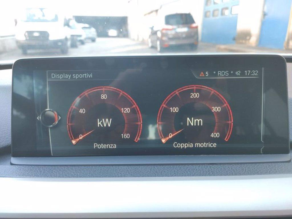 BMW 320d touring business advantage del 2017