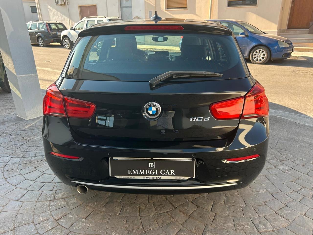 Bmw 116d 2.0 116 Cv URBAN AUTOM. LED/NAVI-2017