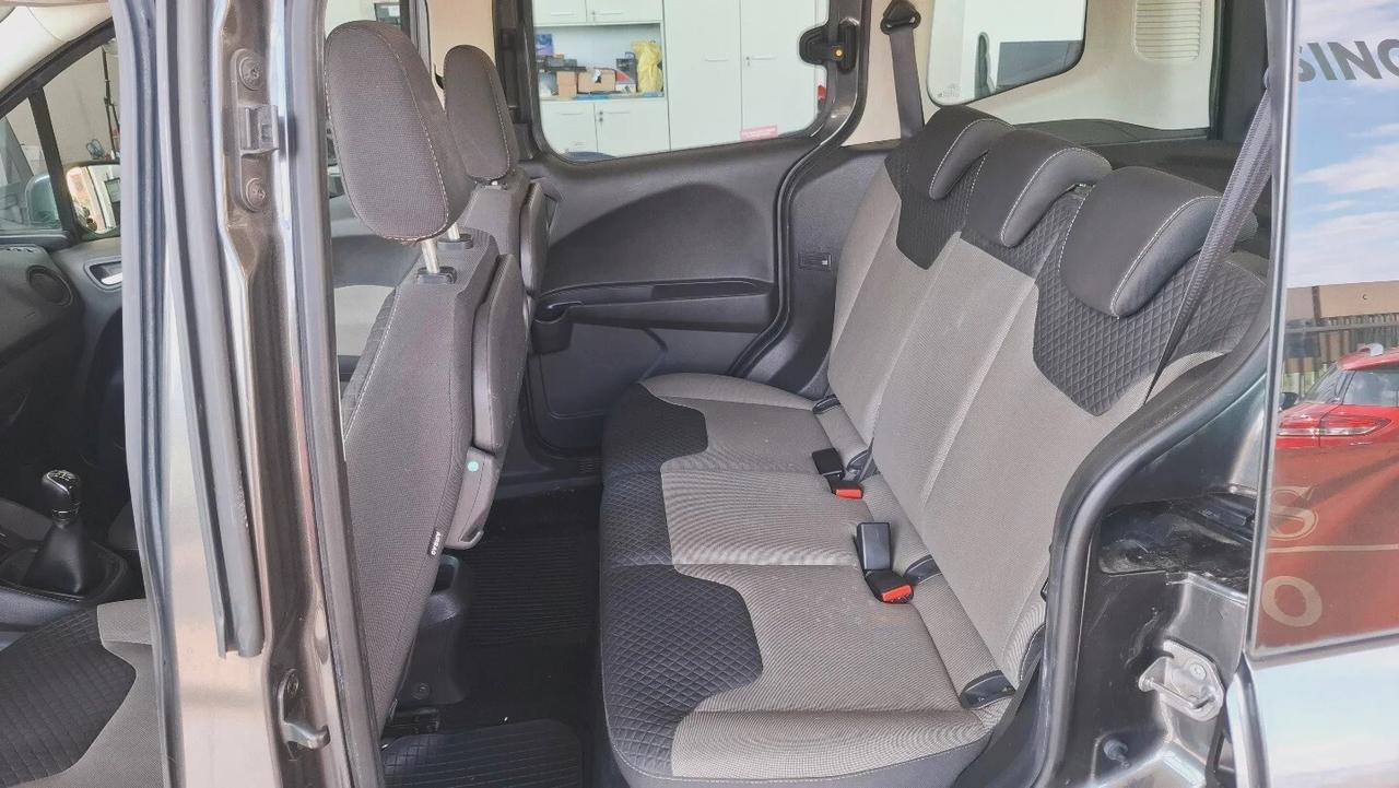 Ford Tourneo Courier 1.5 TDCI 75 CV Plus