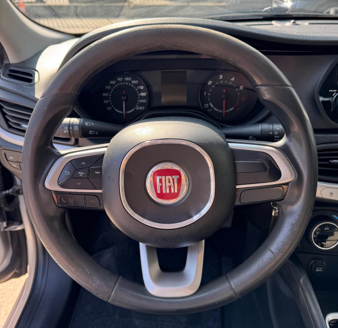 Fiat Tipo 1.4 - Berlina- Neopatentati-Garanzia 12mesi