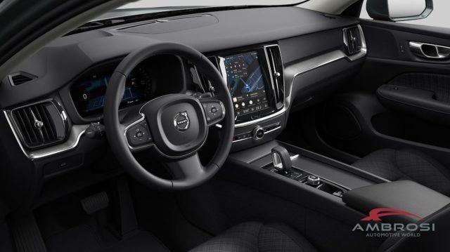 VOLVO V60 B4 Mild hybrid Benzina Core