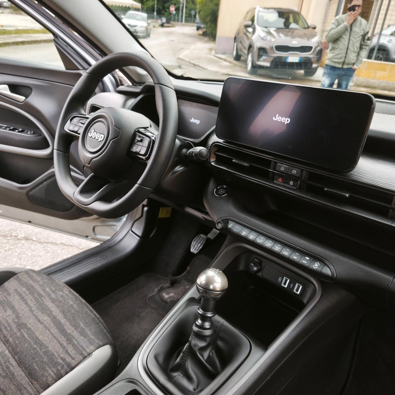 Jeep Avenger 1.2 Turbo 100 CV Summit