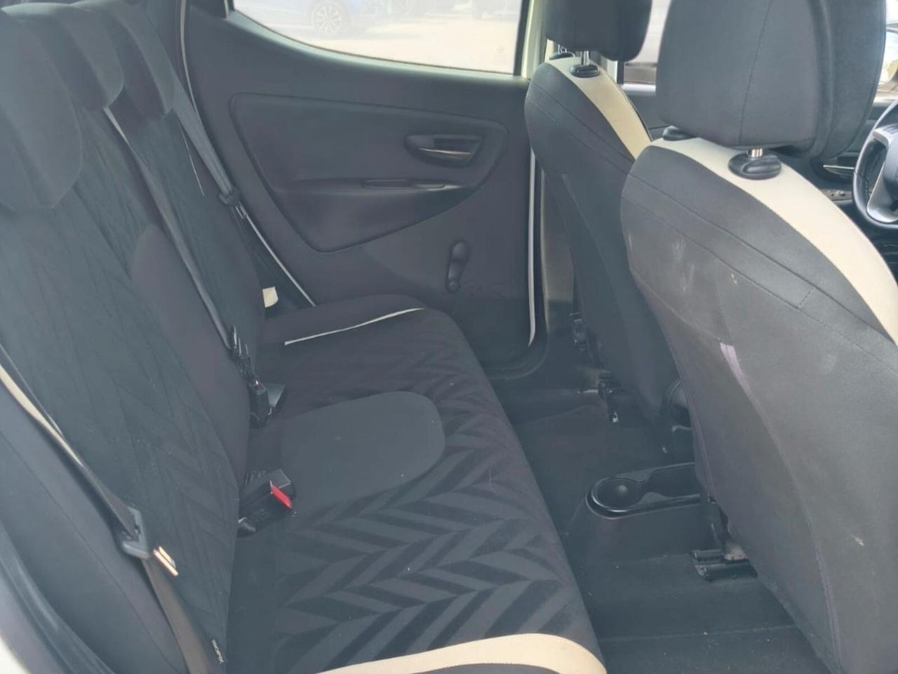 Lancia Ypsilon 1.3 MJT 16V 95 CV 5 porte S&S Gold