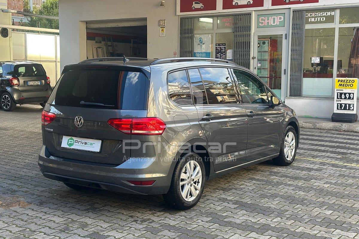 VOLKSWAGEN Touran 2.0 TDI 115 CV DSG Business BlueMotion Technology