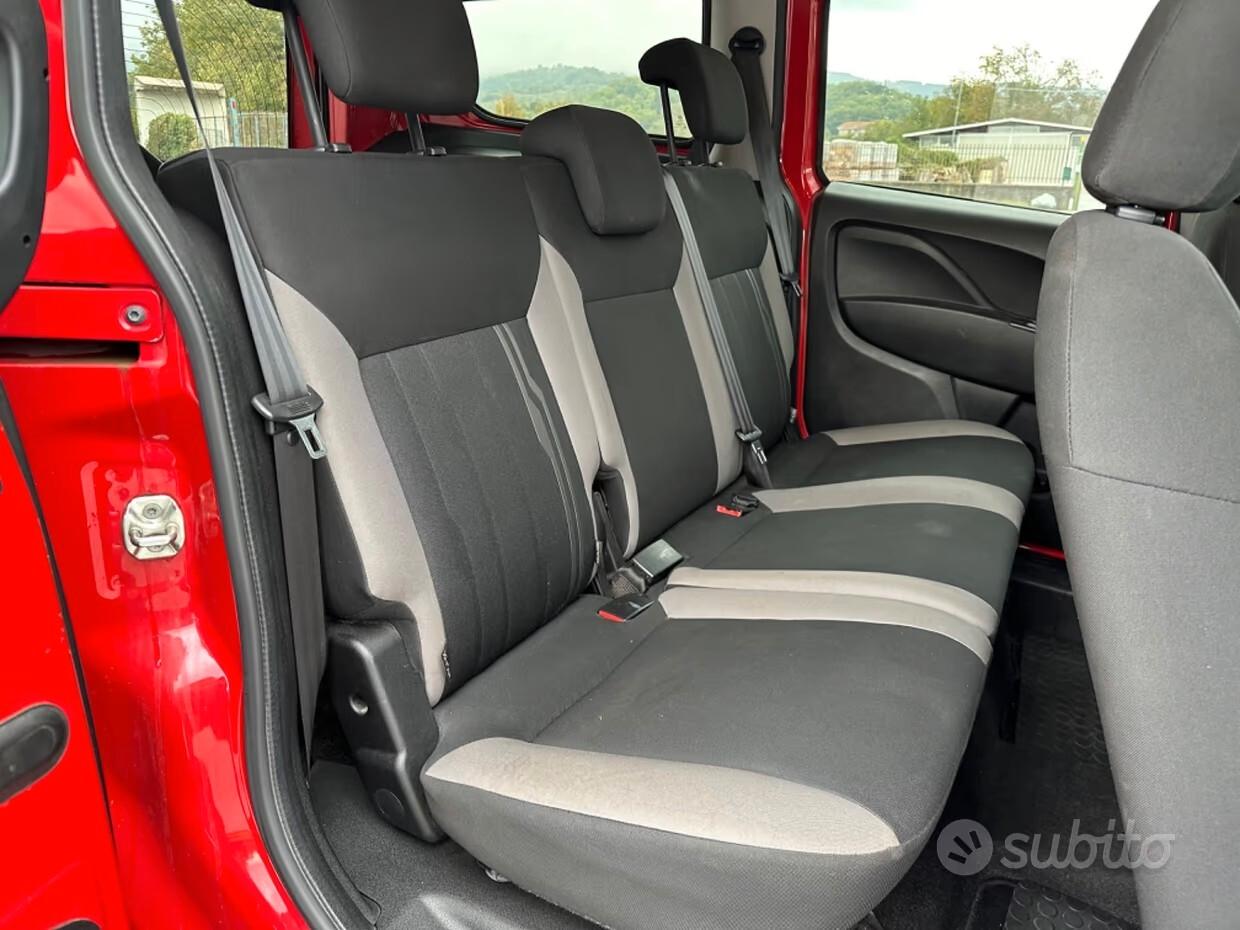 Fiat doblò 1.6 jtd 105cv lounge maxi doppia porta laterale anno 2018