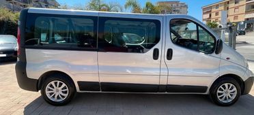 Opel Vivaro 9 Posti Finanziaria senza busta paga