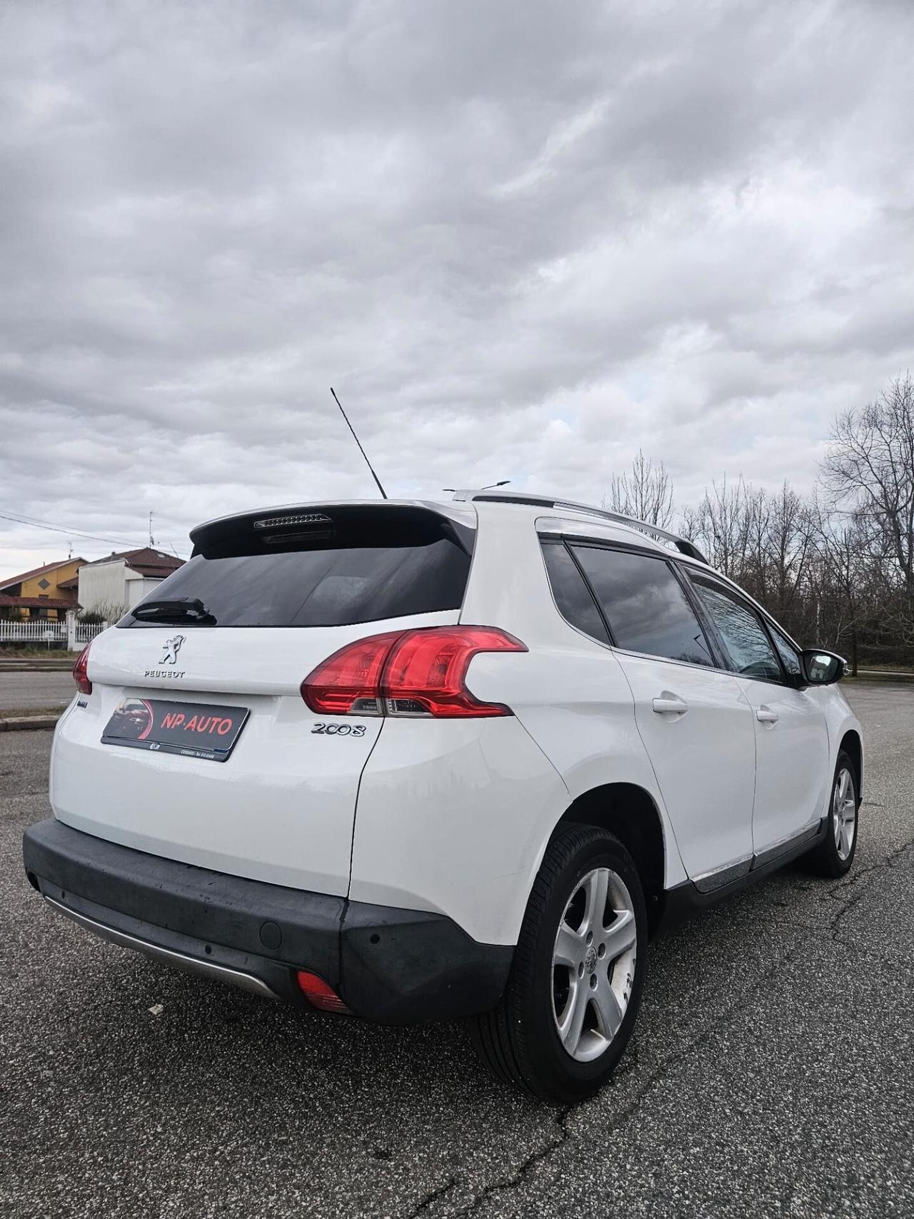 Peugeot 2008 BlueHdi