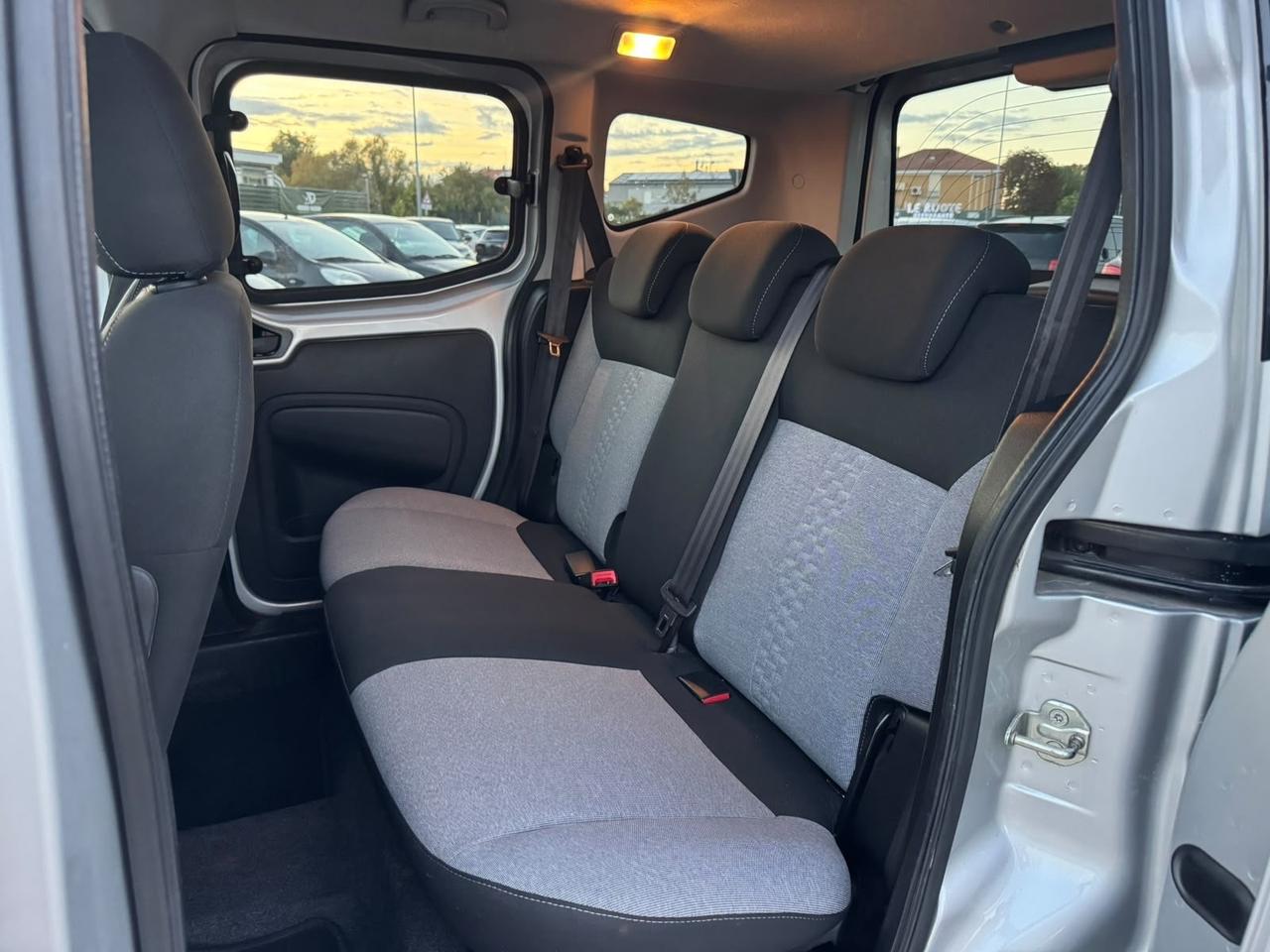 Fiat Qubo 1.4 8V 77 CV Lounge Natural Power