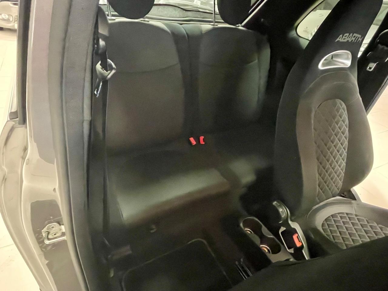 Abarth 595 1.4 Turbo T-Jet 165 CV( come nuova)