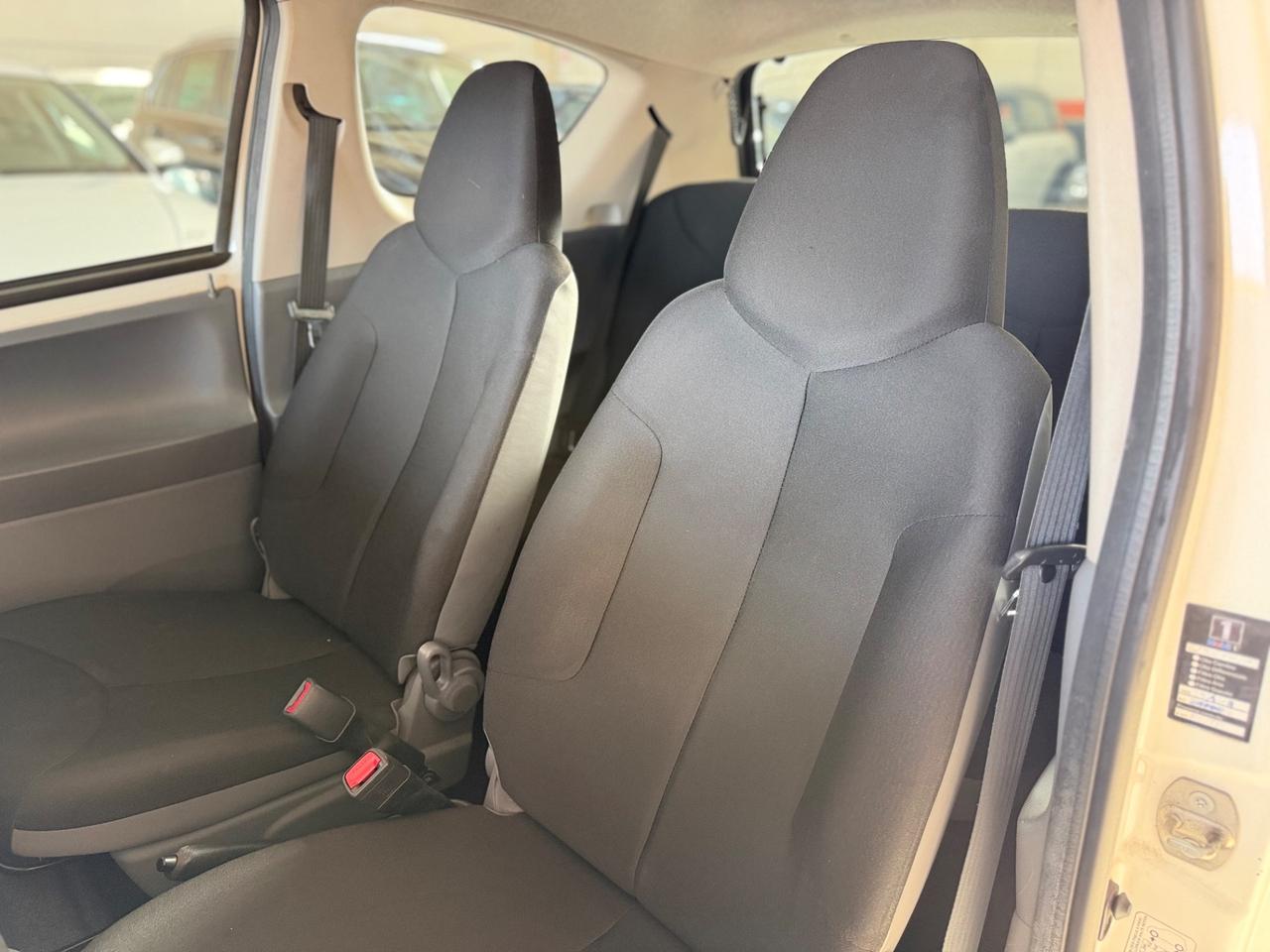 Toyota Aygo 1.0 12V VVT-i 3 porte Now NEOPATENTATI