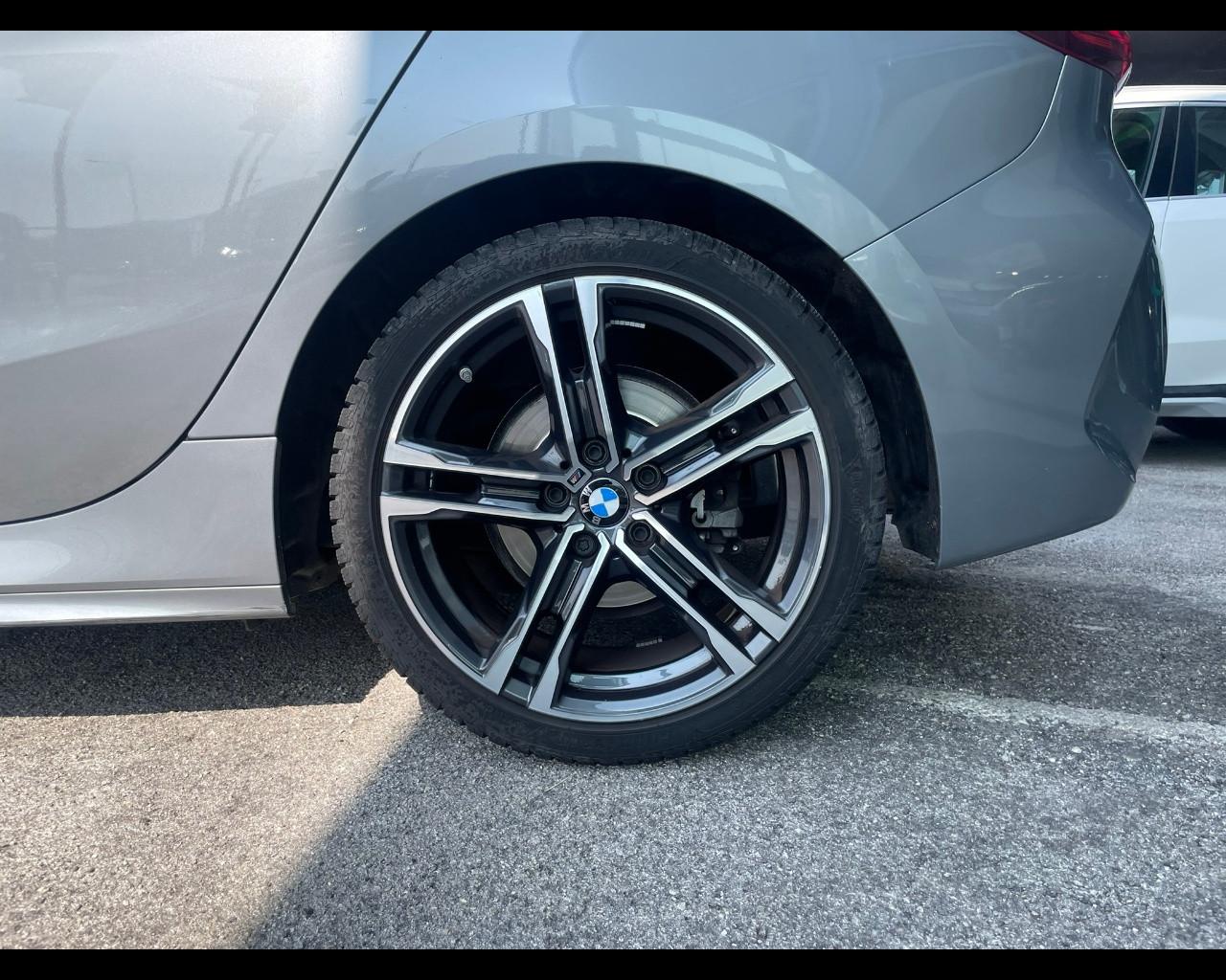 BMW Serie 1 (F40) - 118d 5p. Msport
