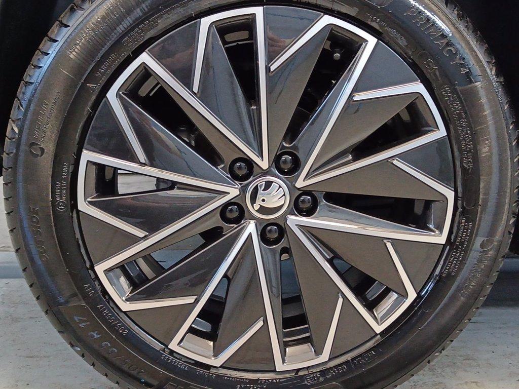 SKODA Kamiq 1.0 tsi black dots 95cv del 2024