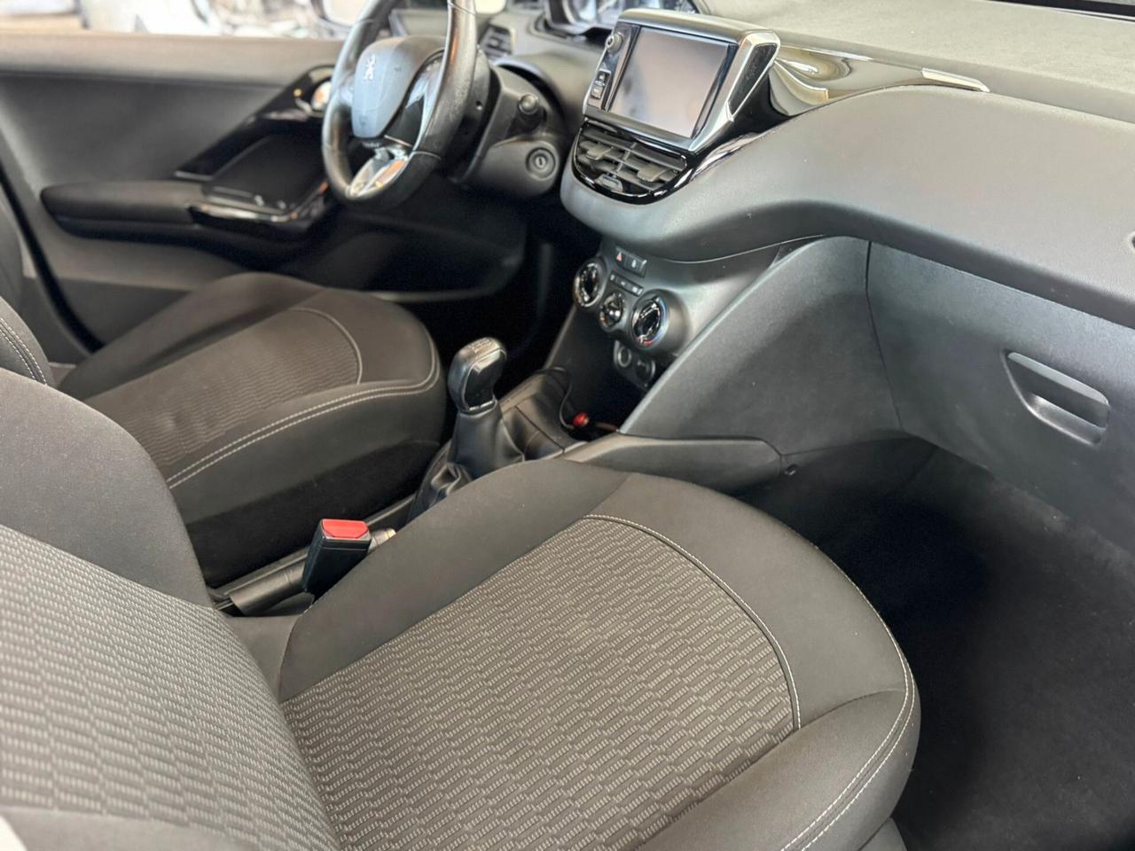 Peugeot 208 PureTech 82 Stop&Start 5 porte Allure