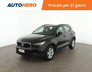 VOLVO XC40 D3 Momentum Core