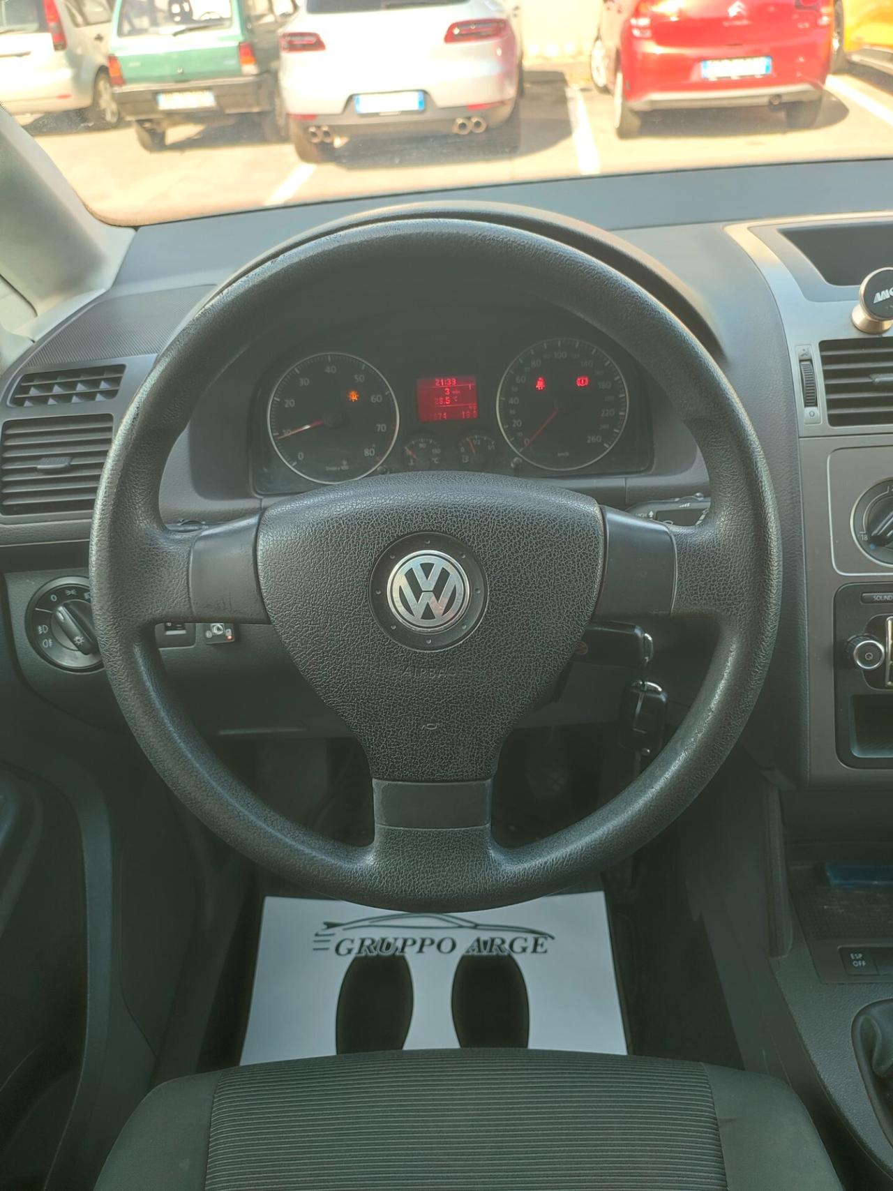 Volkswagen Touran 1.6 Trendline Bifuel G