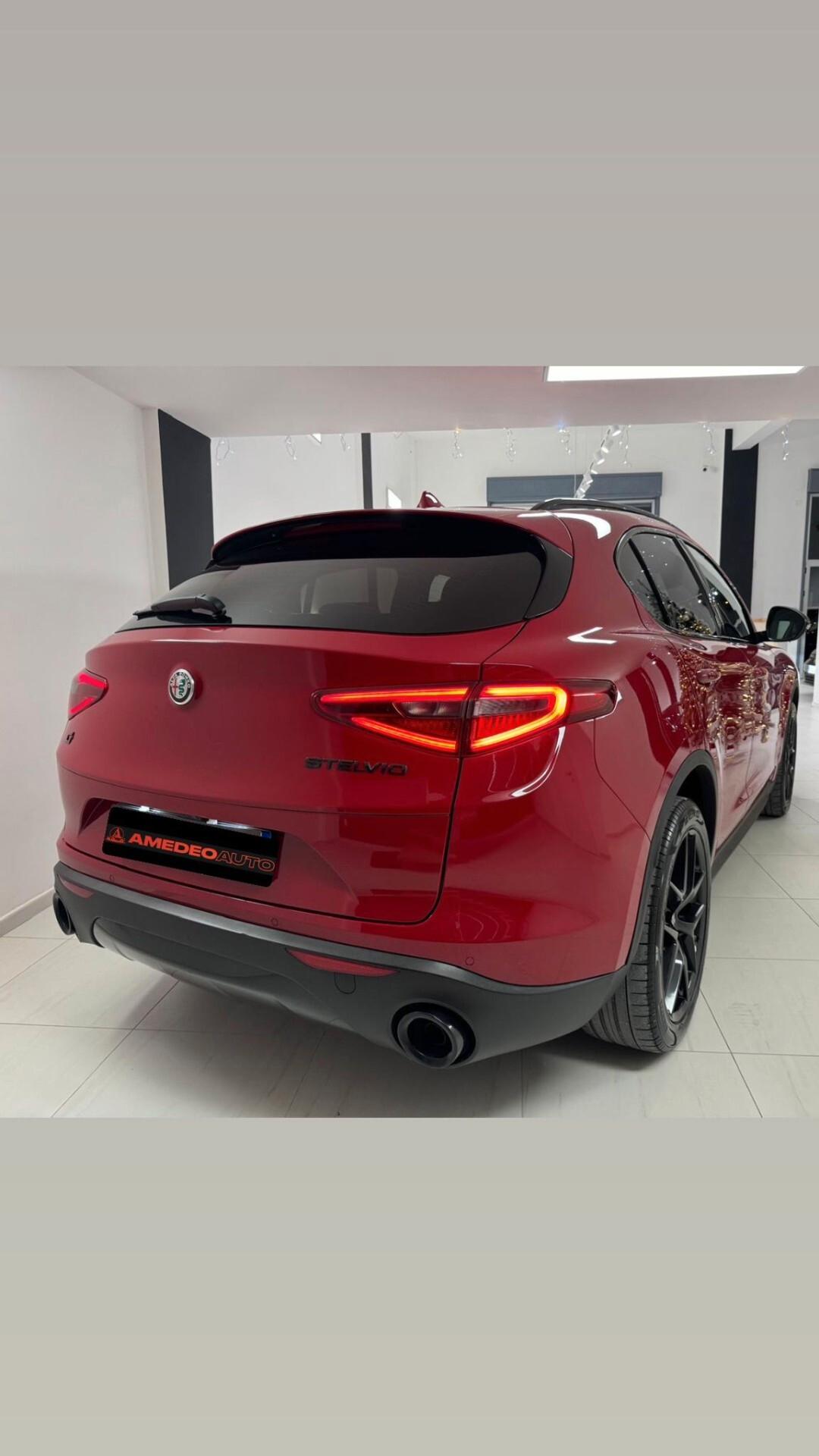 Alfa Romeo Stelvio 2.2 Turbodiesel 210 CV AT8 Q4 B-Tech