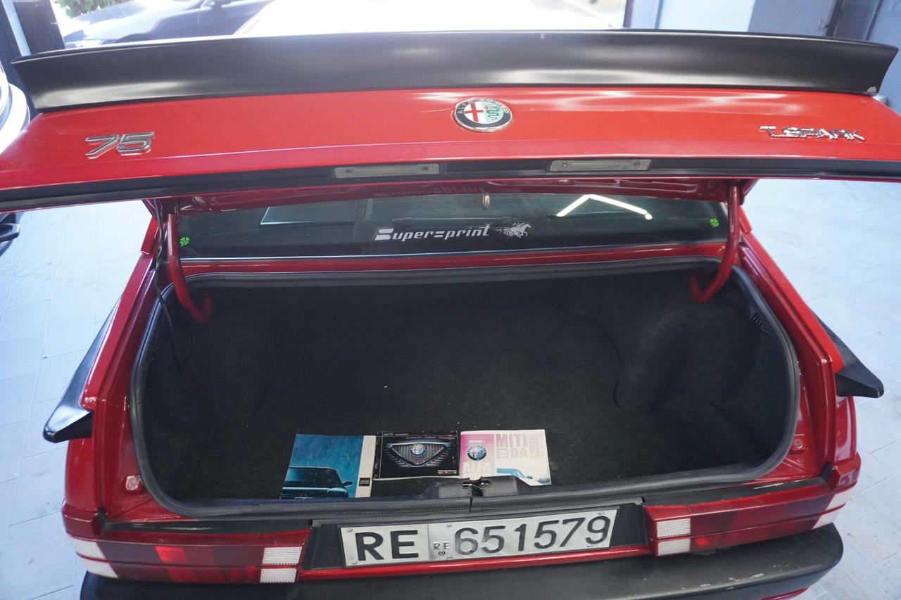 Alfa Romeo 75 2.0i Twin Spark Recaro