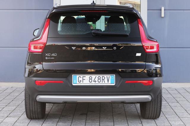 VOLVO XC40 T4 Recharge Plug-in Hybrid Inscription Expression