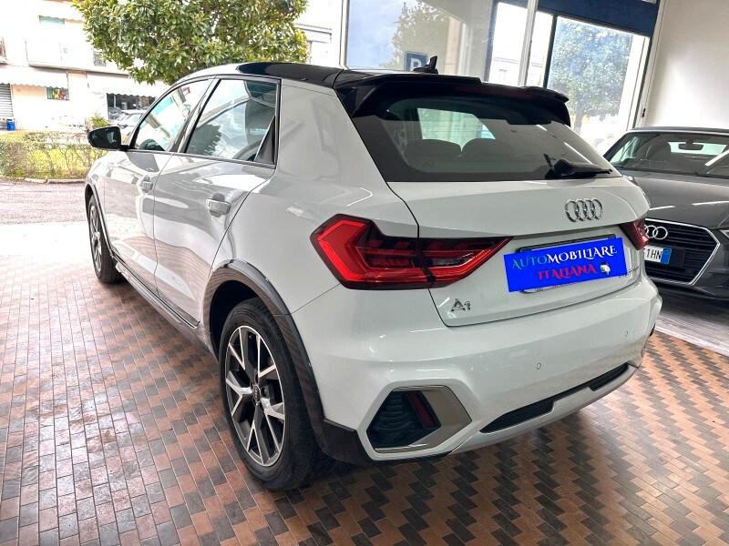 AUDI A1 2ª serie A1 citycarver 30 TFSI S troni...