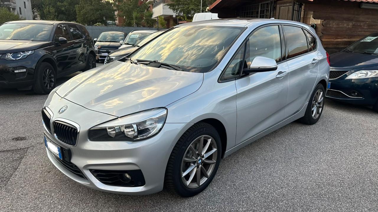 Bmw 2er Active Tourer 218d Sport automatica tetto