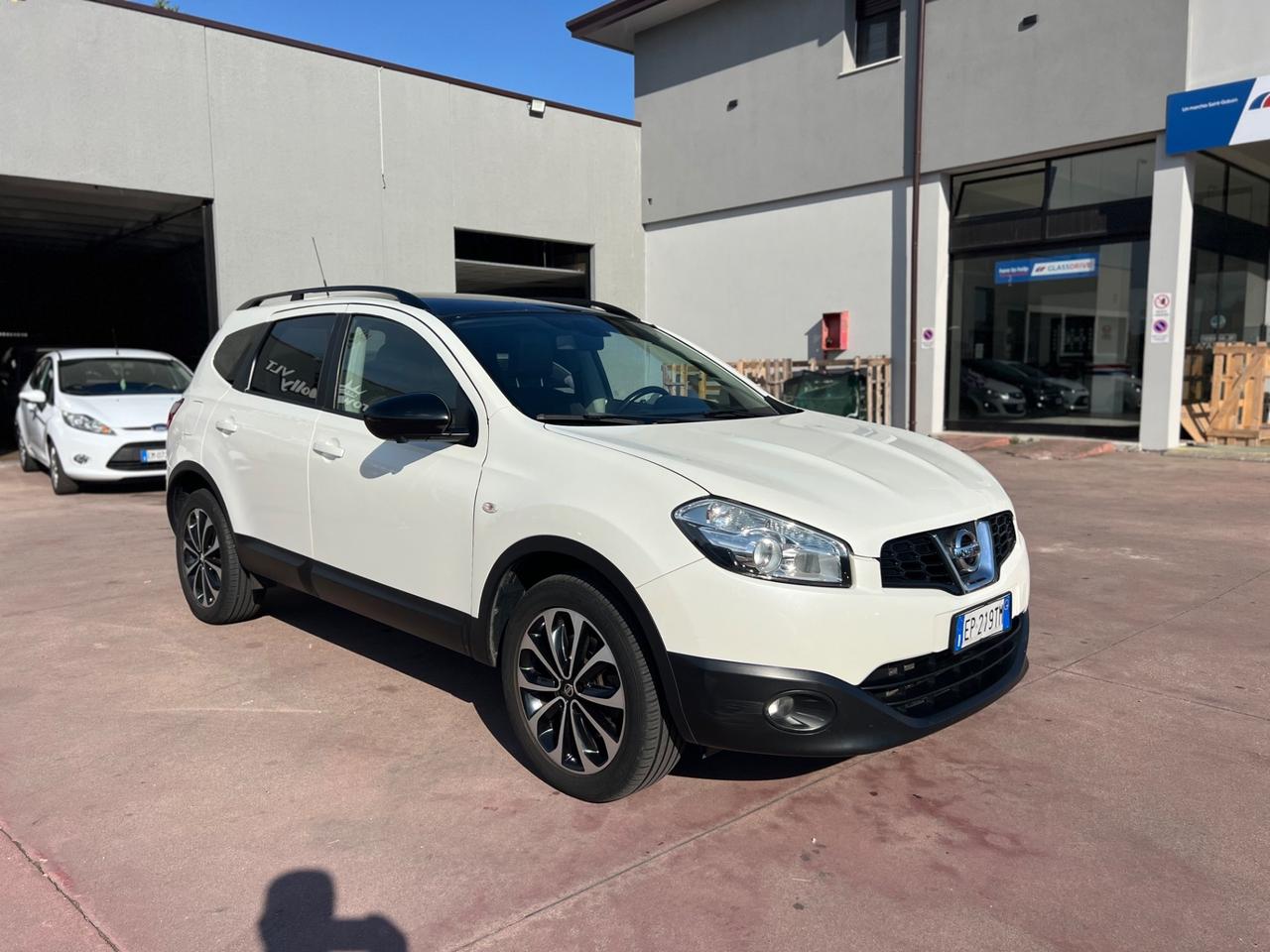 Nissan Qashqai Qashqai+2 1.6 dCi DPF Tekna