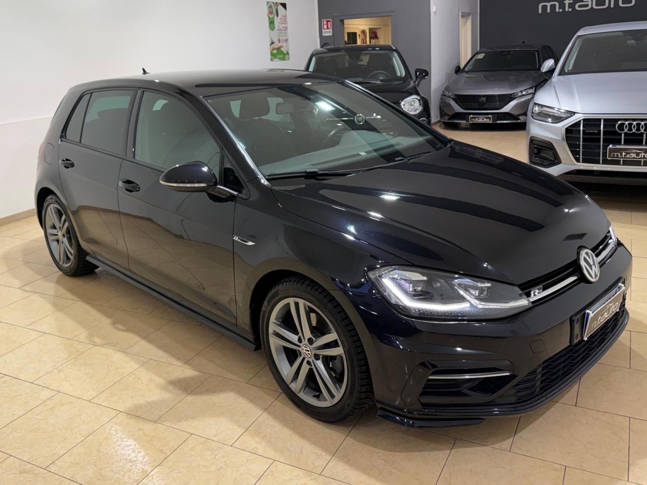Volkswagen Golf 1.5 TSI ACT 150 cv R Line