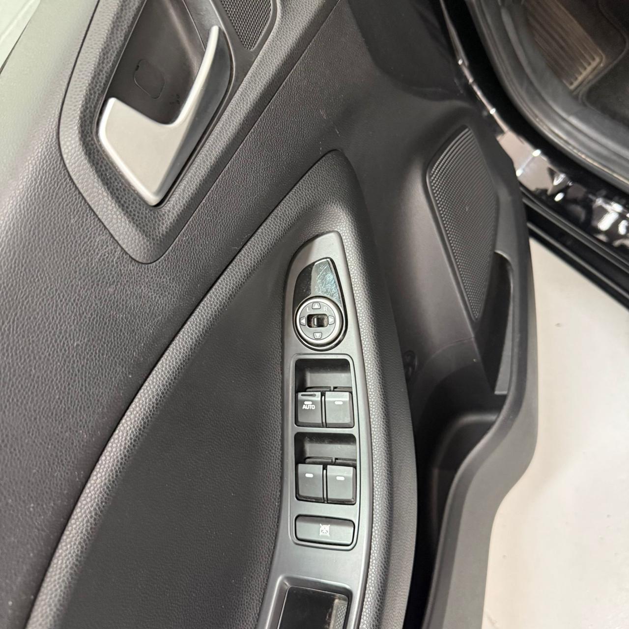 Hyundai i20 1.1 NEOPATENTATI EURO6