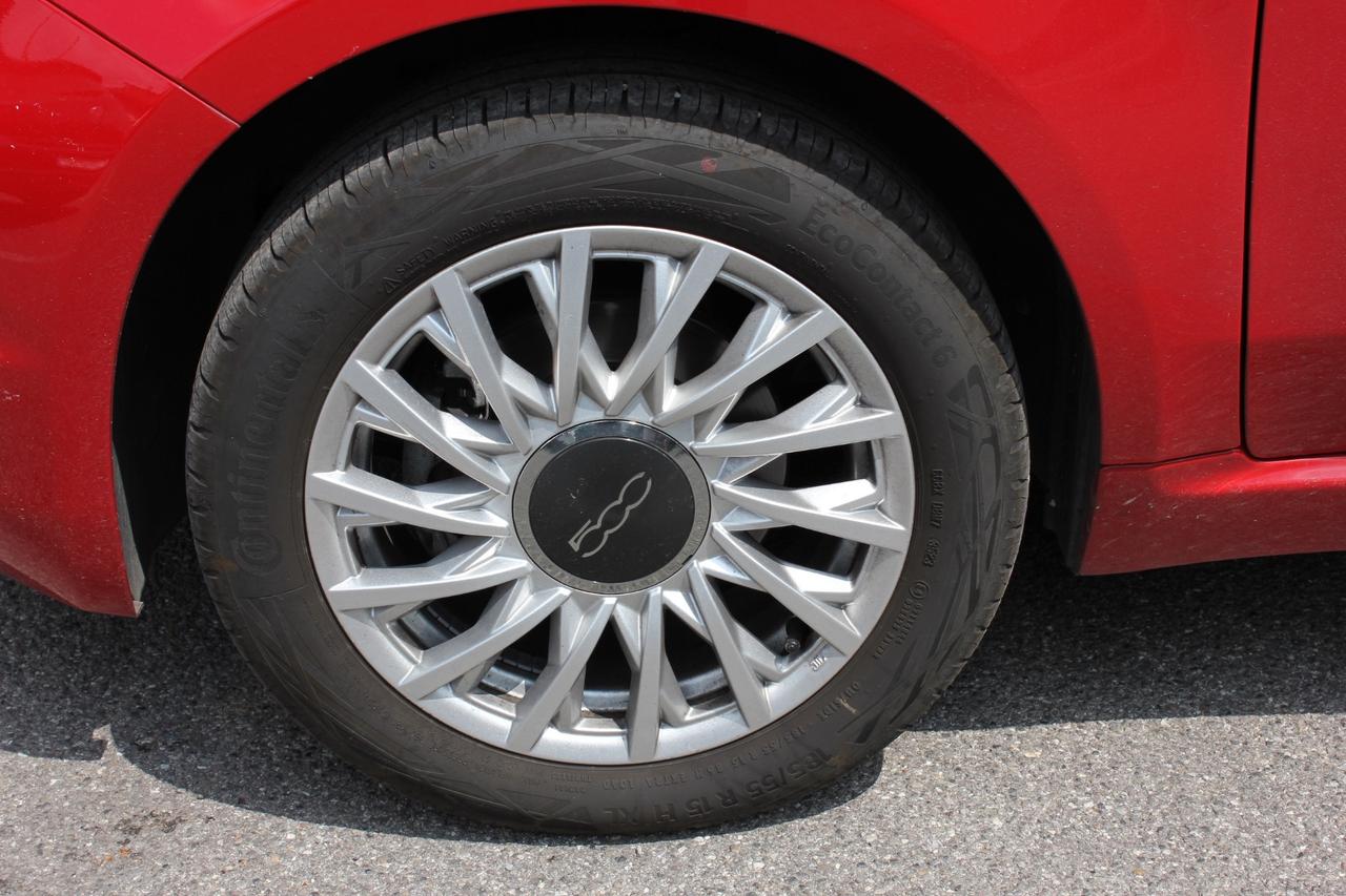 Fiat 500 1.0 Hybrid LOUNGE Dolcevita
