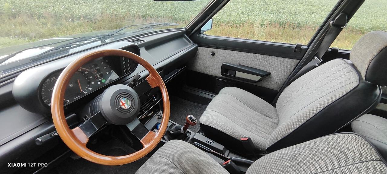 Alfa Romeo Giulietta 1600 blu olandese