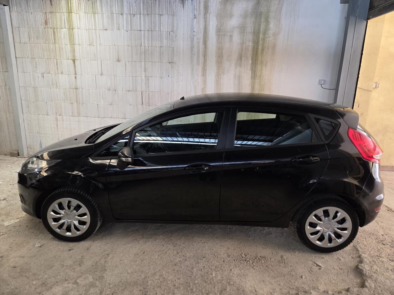 FORD FIESTA1.4 DIESEL 90CV 5 PORTE UNICO PROPRIET.