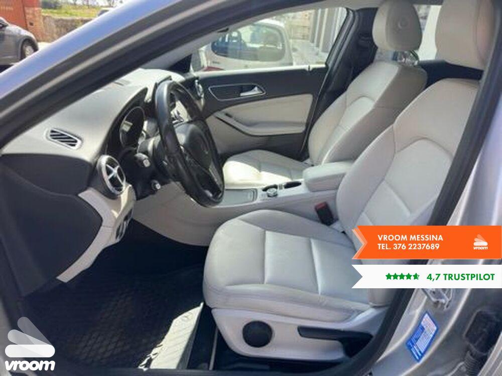 MERCEDES GLA (X156) GLA 200 CDI Automatic Sport
