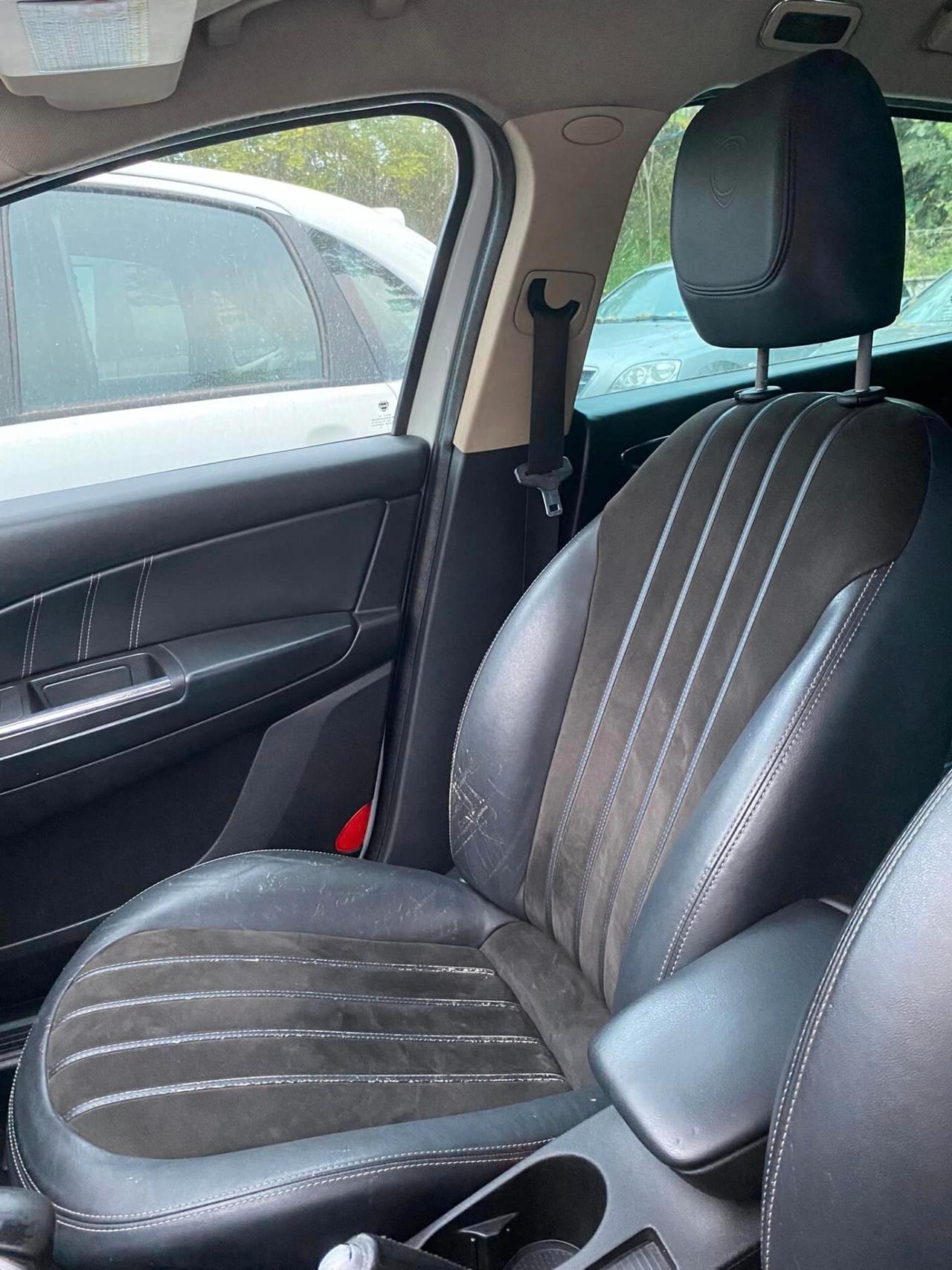 Lancia Delta 1.6 MJT DPF Argento