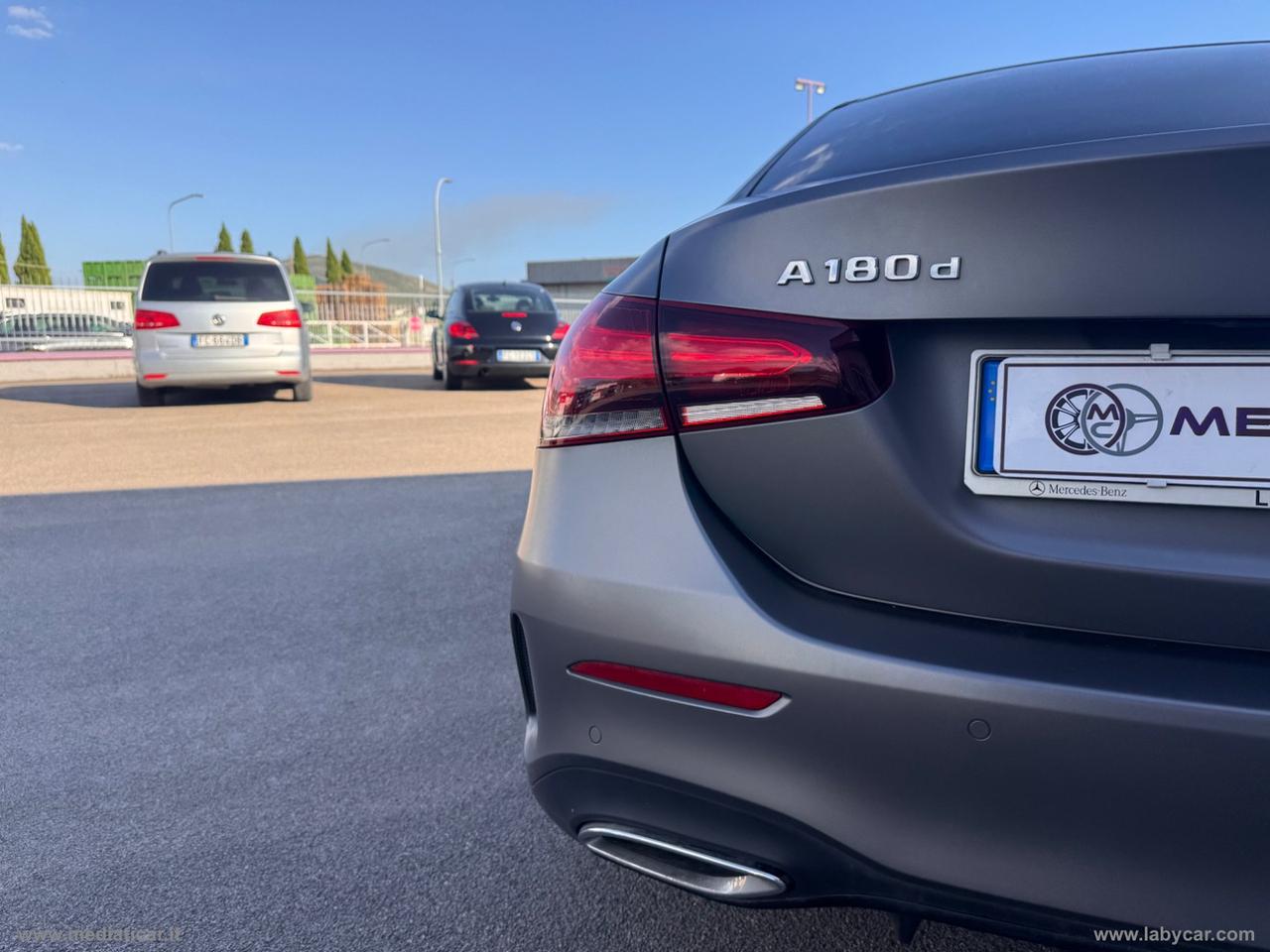 MERCEDES-BENZ A 180 d Automatic 4p. Premium