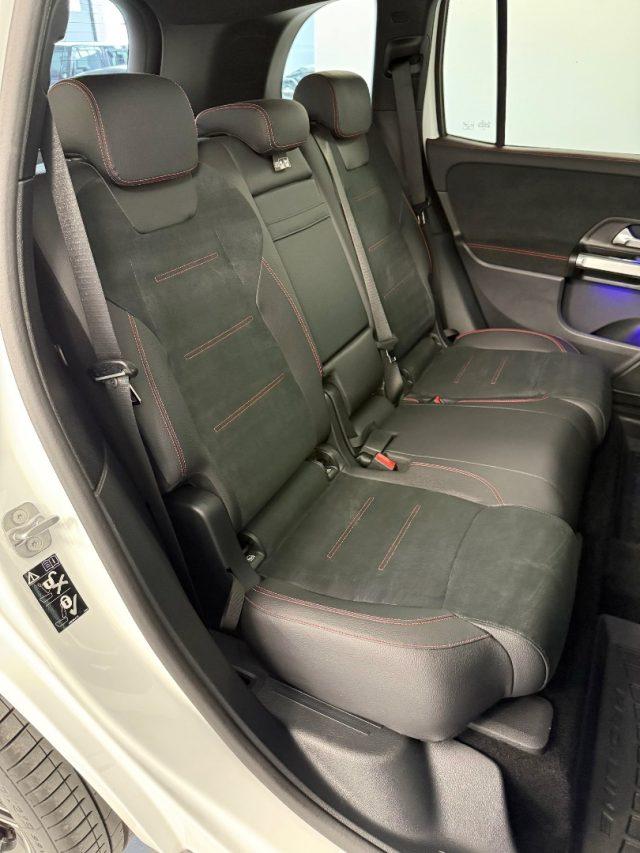 MERCEDES-BENZ GLB 200 d Premium AMG Line